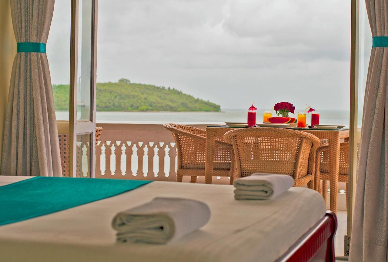 Kokari Guesthouse Hope Town Bagian luar foto