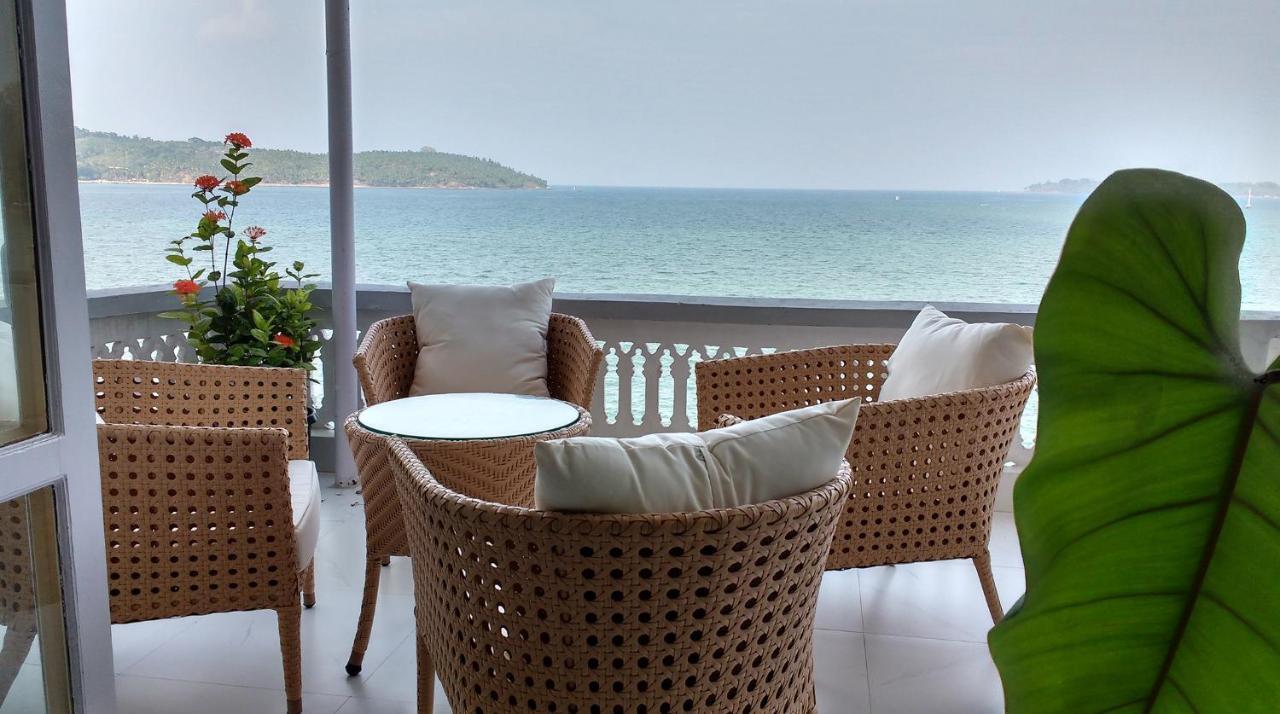 Kokari Guesthouse Hope Town Bagian luar foto